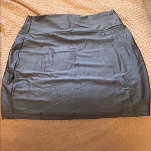 Metallic skirt !! Stretchy material